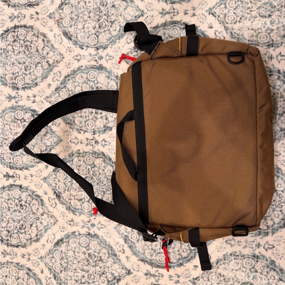 Topo Designs Colorado Commuter Briefcase Laptop Bag/Backpack Tan - Picture 2 of 5